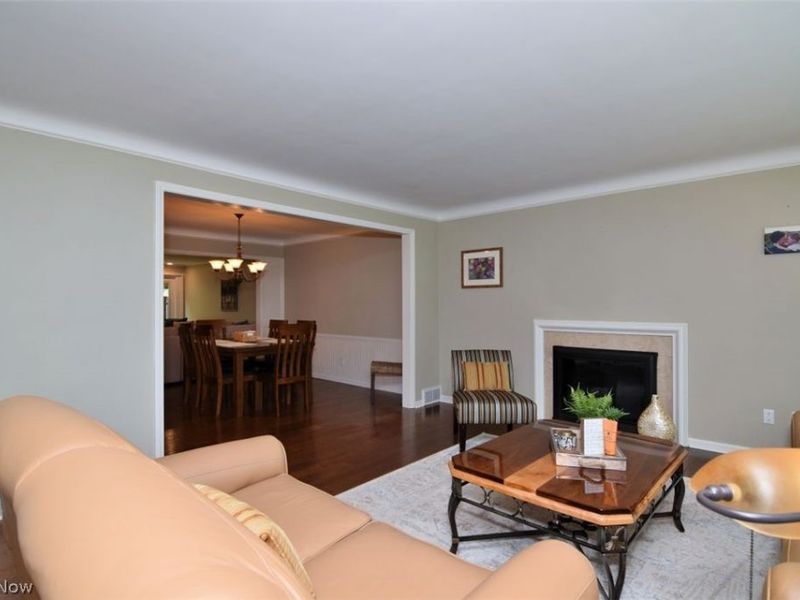 2299 Lalemant Road, University Heights, OH 44118 Photo 12