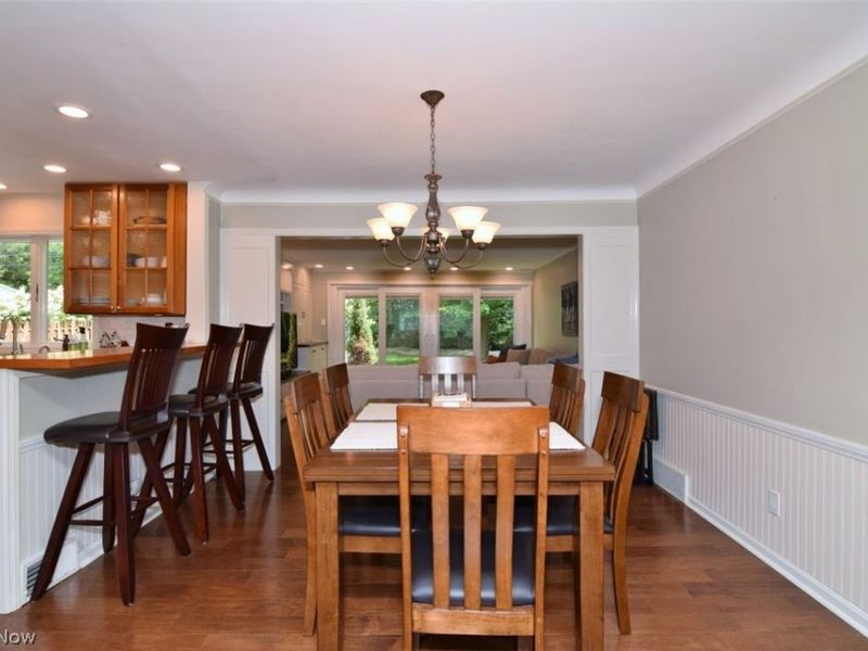 2299 Lalemant Road, University Heights, OH 44118 Photo 14