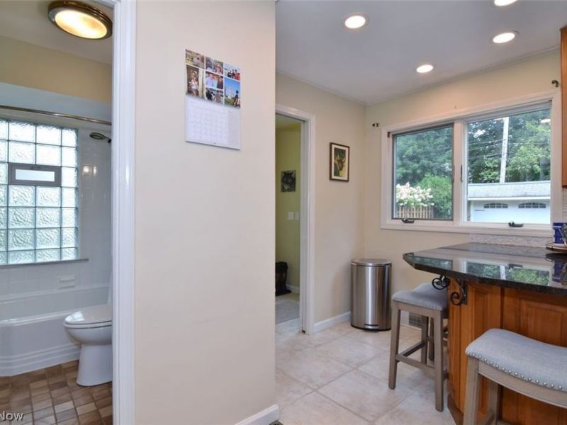 2299 Lalemant Road, University Heights, OH 44118 Photo 22