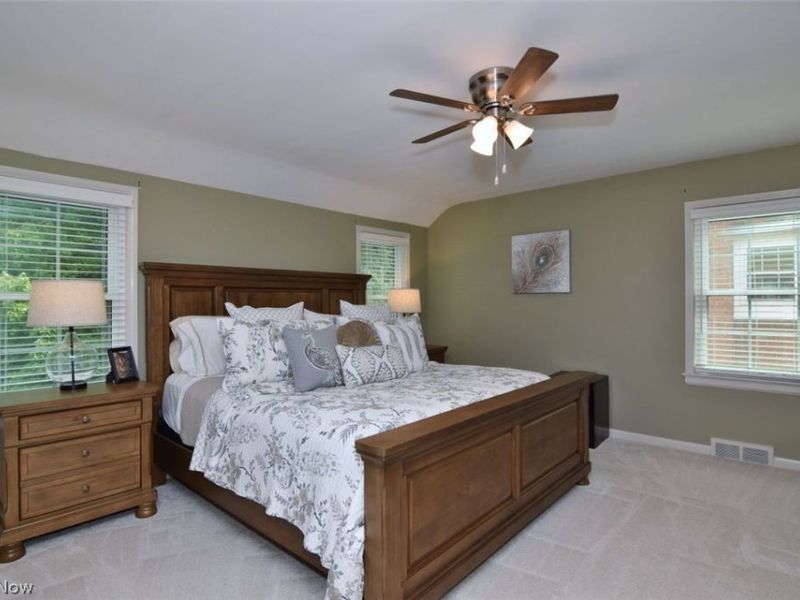 2299 Lalemant Road, University Heights, OH 44118 Photo 28