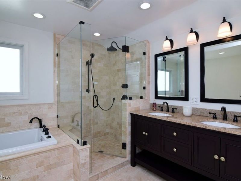 2299 Lalemant Road, University Heights, OH 44118 Photo 33