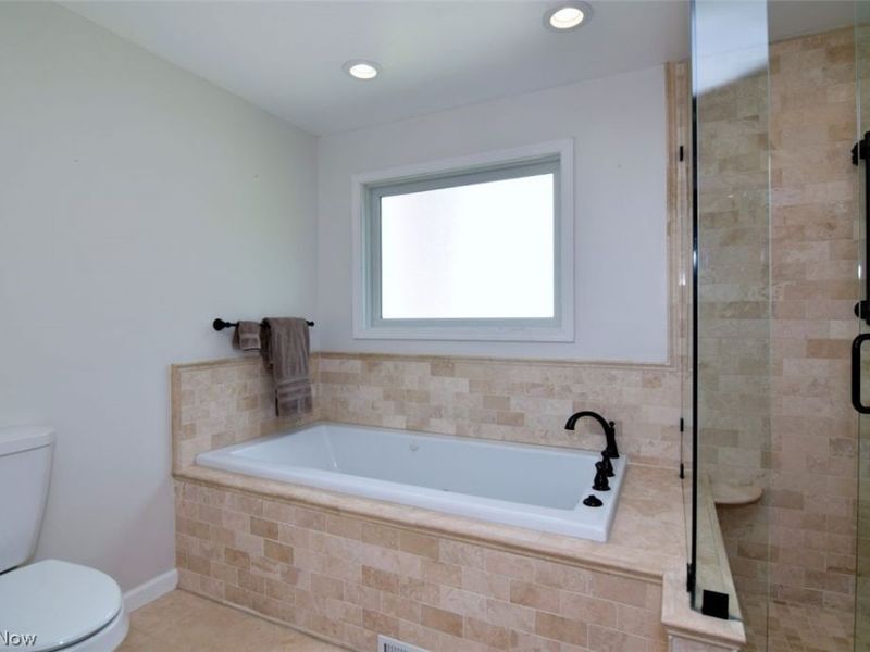 2299 Lalemant Road, University Heights, OH 44118 Photo 34