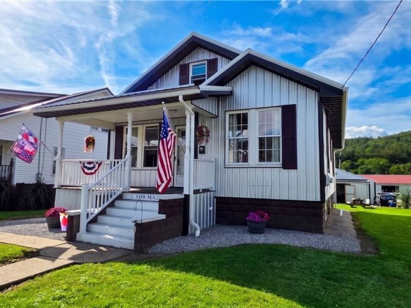 109 Main Street, Powhatan Point, OH 43942 Photo 2