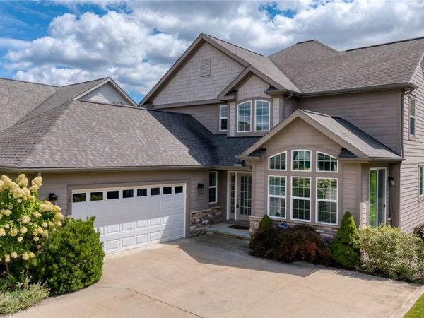 3900 Matisse Circle, Pepper Pike, OH 44124