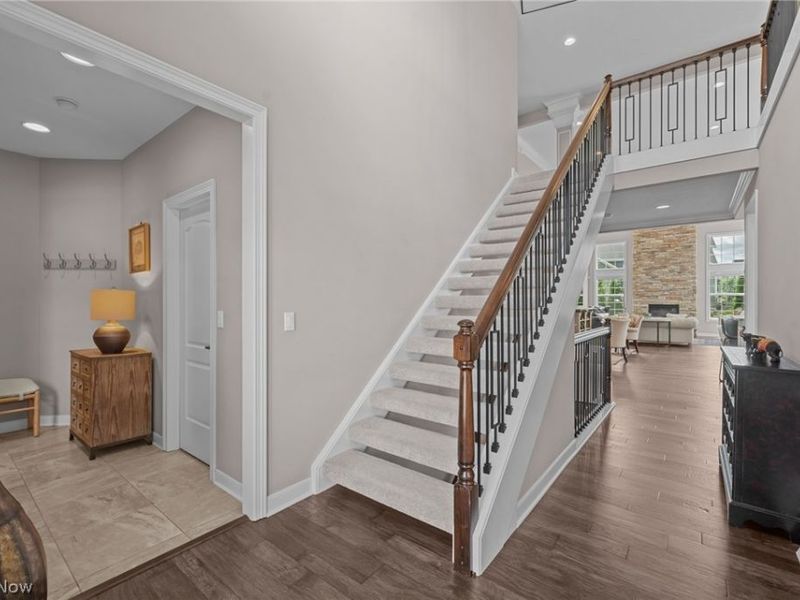 3900 Matisse Circle, Pepper Pike, OH 44124 Photo 3