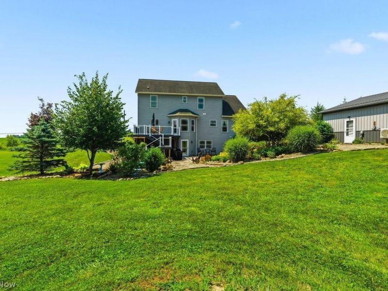 10685 Beech Street NE, Louisville, OH 44641 Photo 37