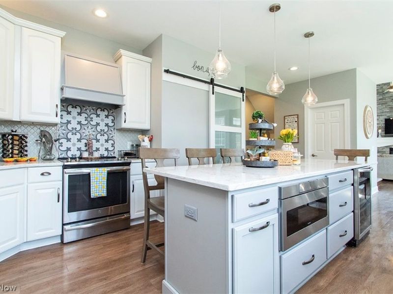 6336 Highland Green Drive, Medina, OH 44256 Photo 9