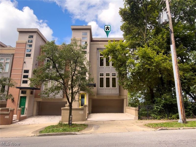 2351 Edgehill Road, Cleveland, OH 44106 Photo 1