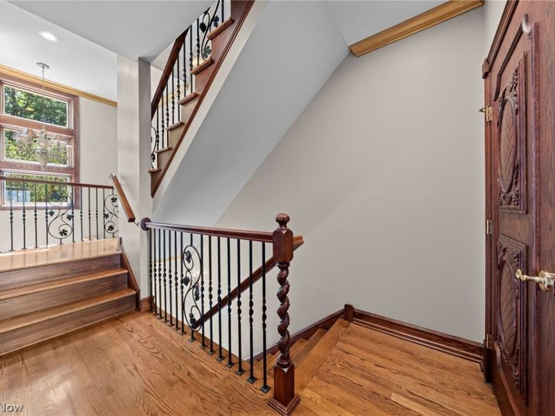 2351 Edgehill Road, Cleveland, OH 44106 Photo 25