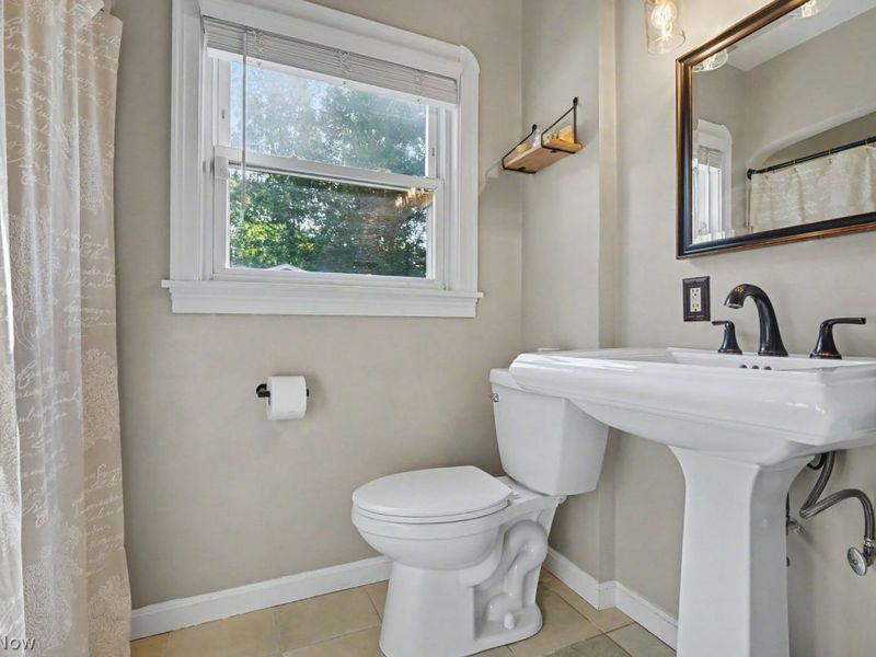 315 Melbourne Avenue, Akron, OH 44313 Photo 15