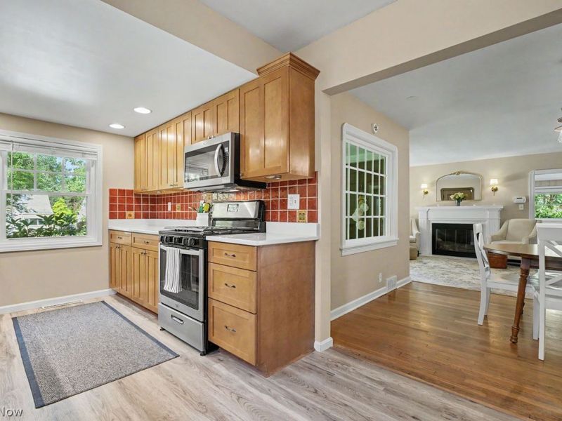 315 Melbourne Avenue, Akron, OH 44313 Photo 8