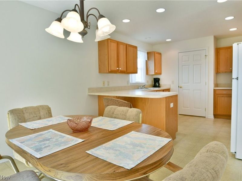 7 Danbury Court NW, Warren, OH 44481 Photo 33
