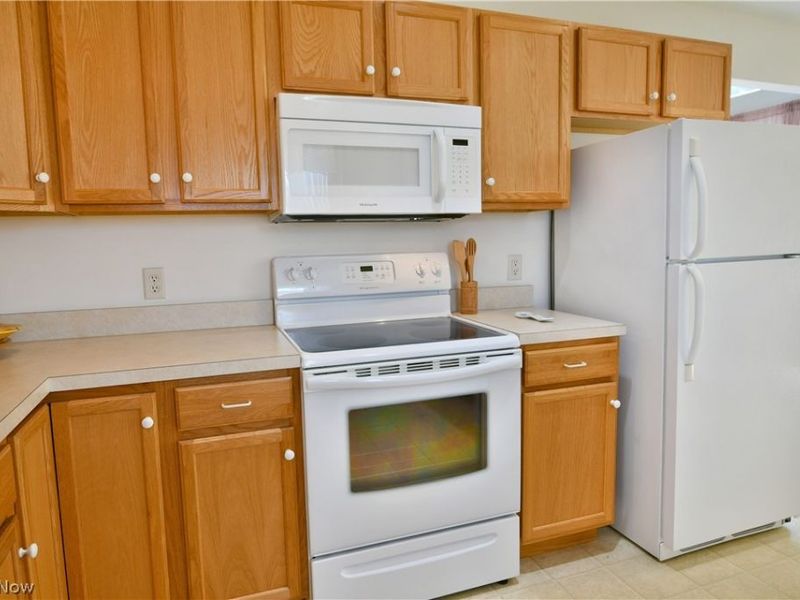 7 Danbury Court NW, Warren, OH 44481 Photo 37