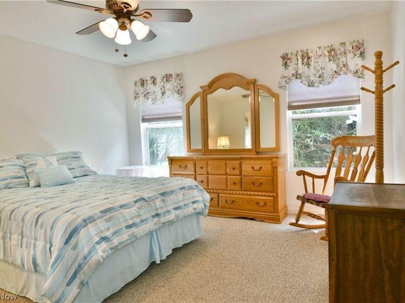 7 Danbury Court NW, Warren, OH 44481 Photo 38