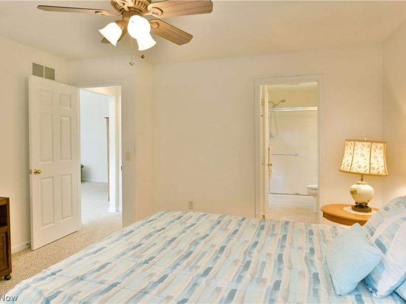 7 Danbury Court NW, Warren, OH 44481 Photo 40