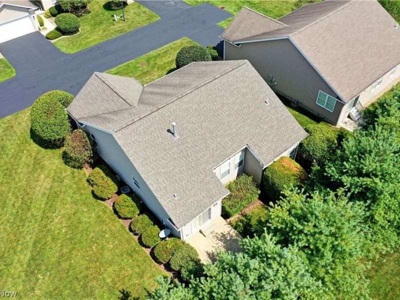 7 Danbury Court NW, Warren, OH 44481 Photo 8