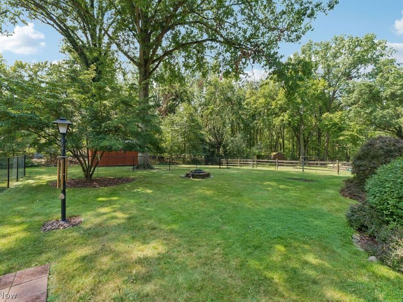 829 Wildwood Drive, Boardman, OH 44512 Photo 19