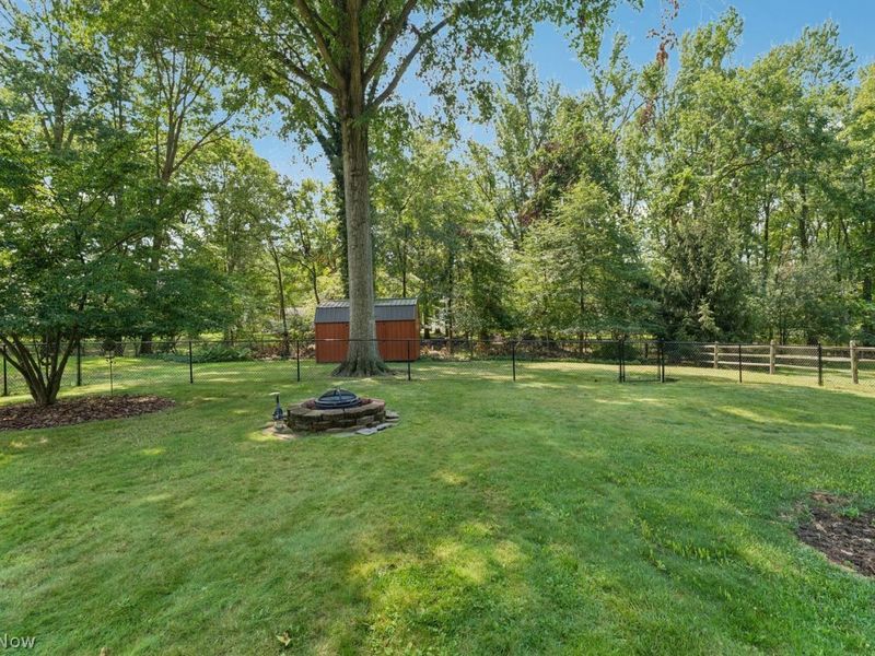 829 Wildwood Drive, Boardman, OH 44512 Photo 20