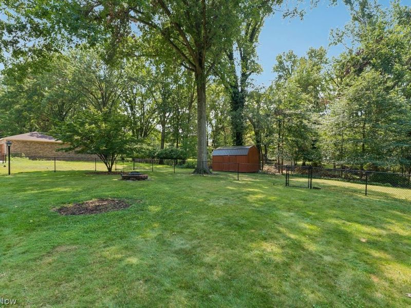 829 Wildwood Drive, Boardman, OH 44512 Photo 21