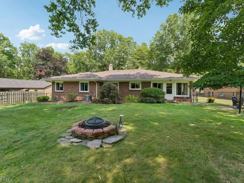 829 Wildwood Drive, Boardman, OH 44512 Photo 23