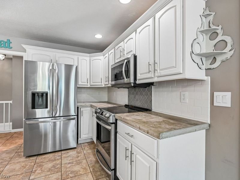 122 Cornerstone Avenue, Wellington, OH 44090 Photo 7