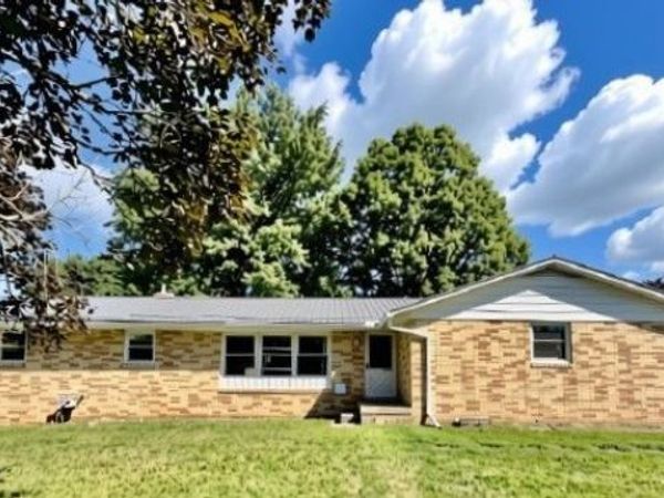 5979 Longbrook Street SW, Massillon, OH 44646