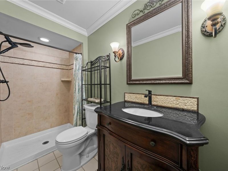 5282 Graham Drive, Lyndhurst, OH 44124 Photo 28