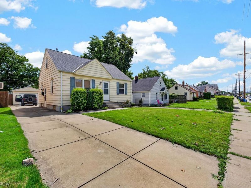 4675 W 150th Street, Cleveland, OH 44135 Photo 3