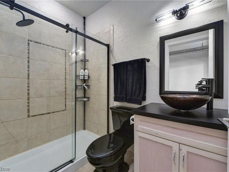 1104 Prospect Avenue, Unit 406, Cleveland, OH 44115 Photo 13