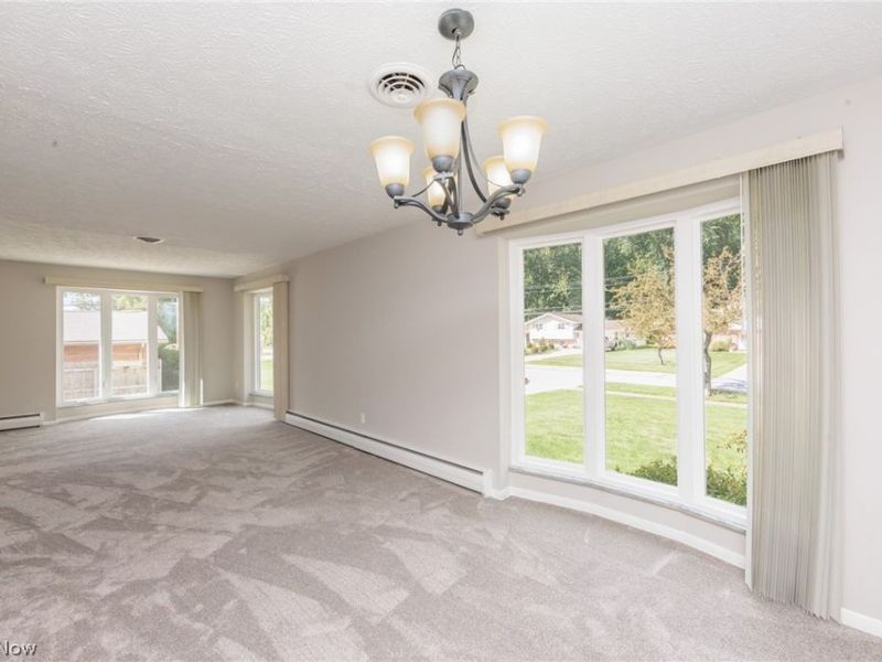 5337 Hampton Drive, North Olmsted, OH 44070 Photo 10