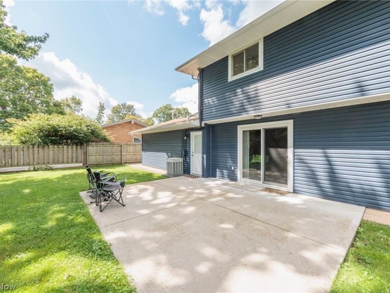 5337 Hampton Drive, North Olmsted, OH 44070 Photo 46