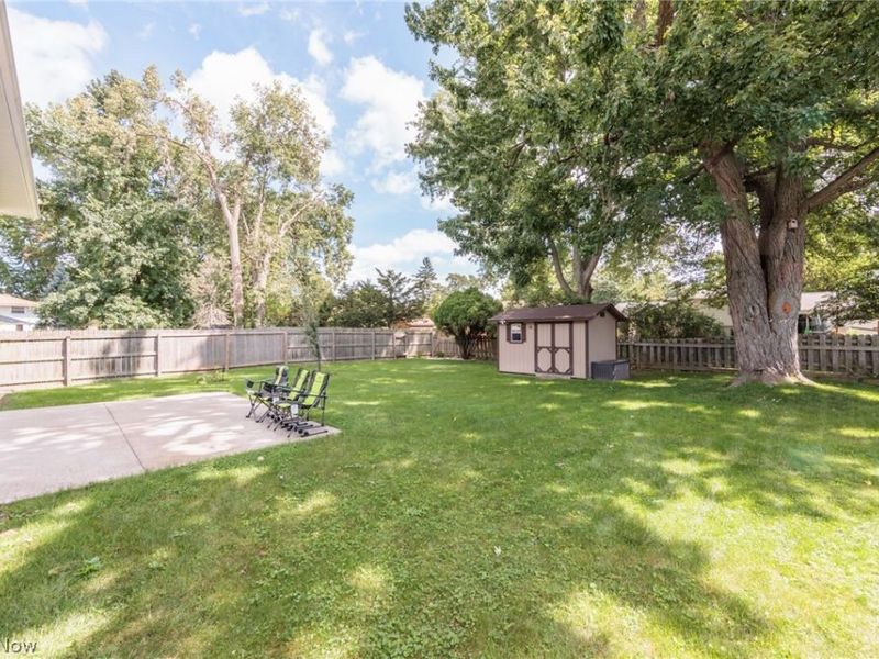 5337 Hampton Drive, North Olmsted, OH 44070 Photo 47