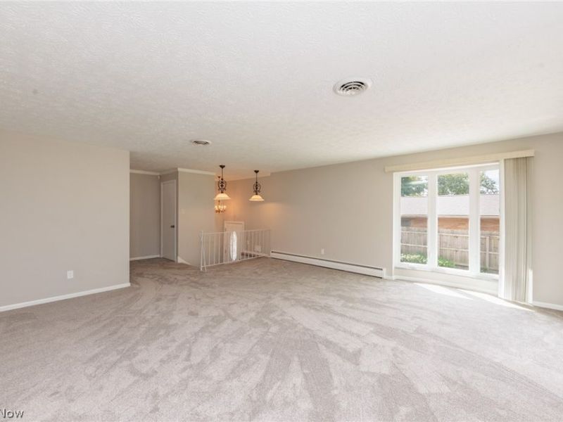 5337 Hampton Drive, North Olmsted, OH 44070 Photo 7