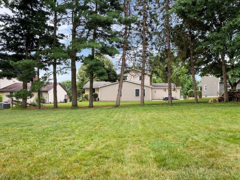2230 Vixen Street NW, North Canton, OH 44720 Photo 36