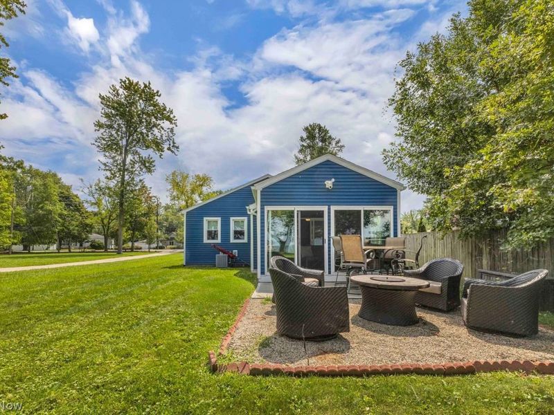 4951 E Lake Road, Sheffield Lake, OH 44054 Photo 28