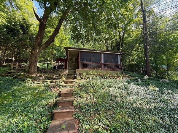 3578 Rockwood Drive SW, Carrollton, OH 44615