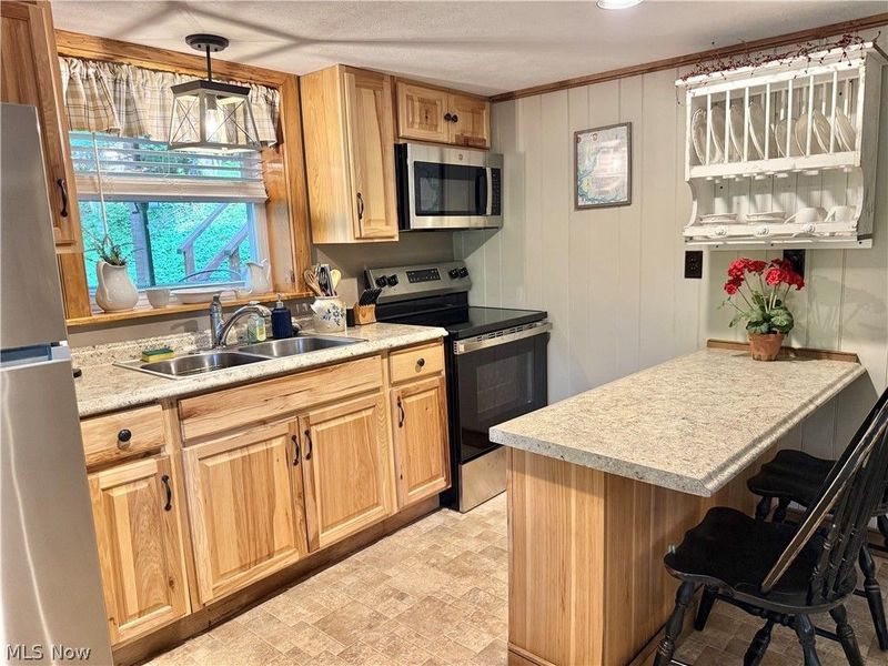 3578 Rockwood Drive SW, Carrollton, OH 44615 Photo 4