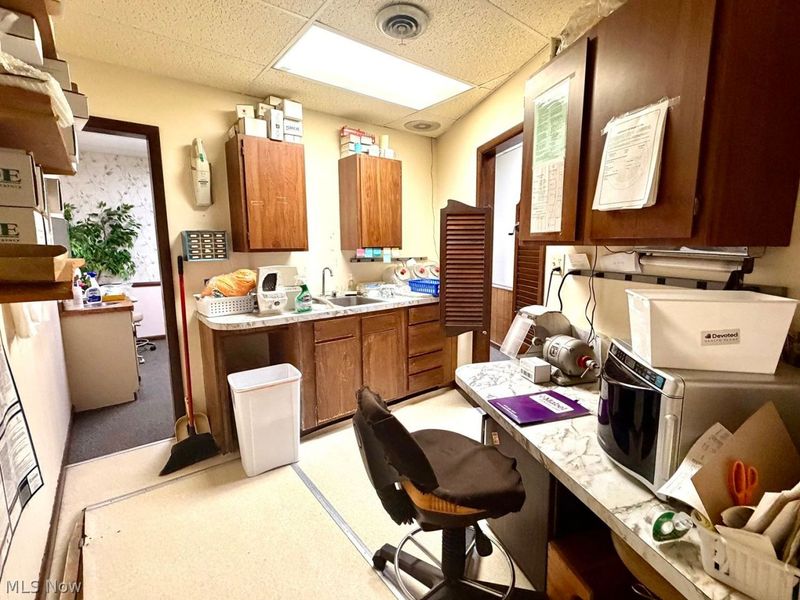 221 Church Street, Amherst, OH 44001 Photo 11