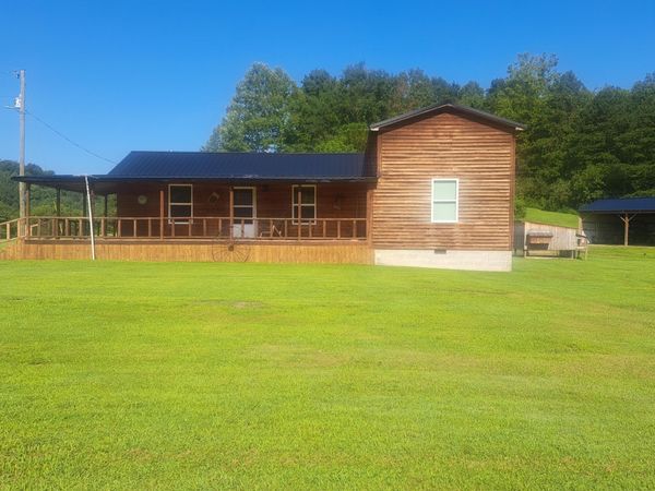 338 Midnight Stable Rd Road, Manchester, KY 40962