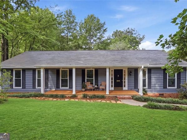 5534 Woodberry Circle, Marietta, GA 30068