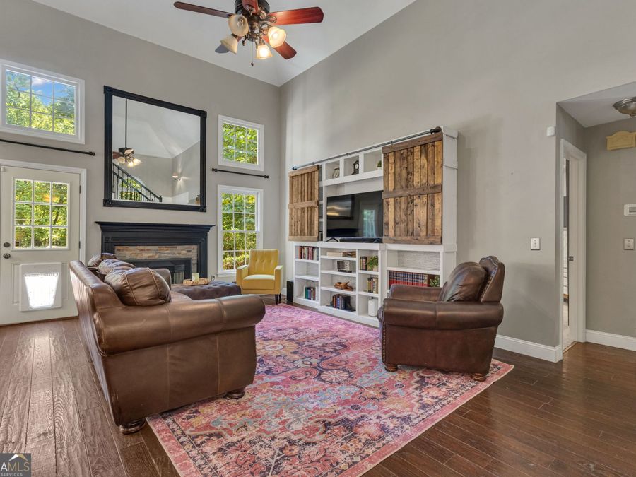 Property Image 24