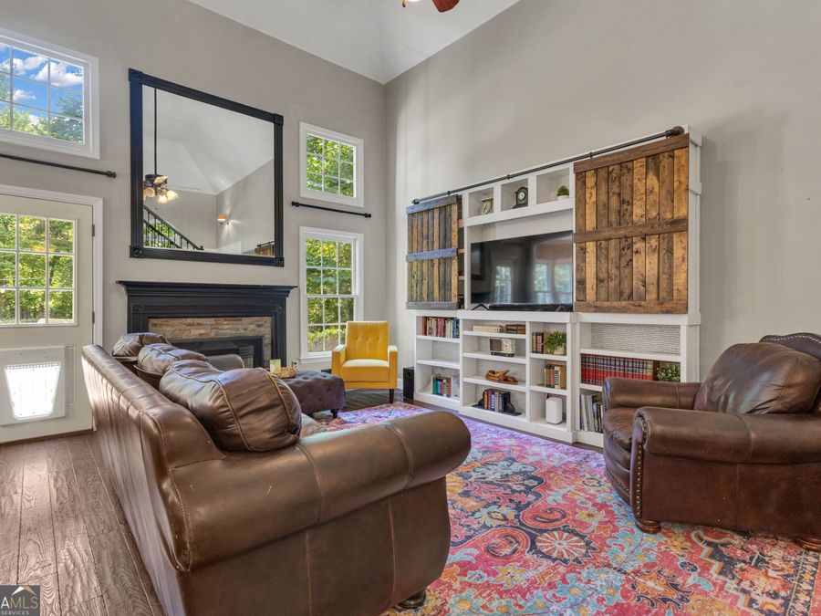 Property Image 25