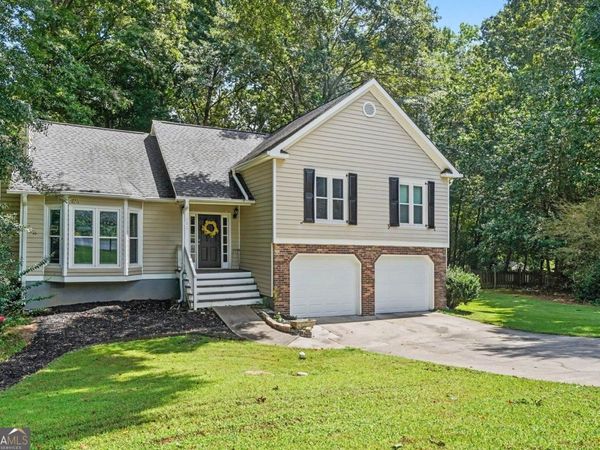 996 Miles Court, Powder Springs, GA 30127