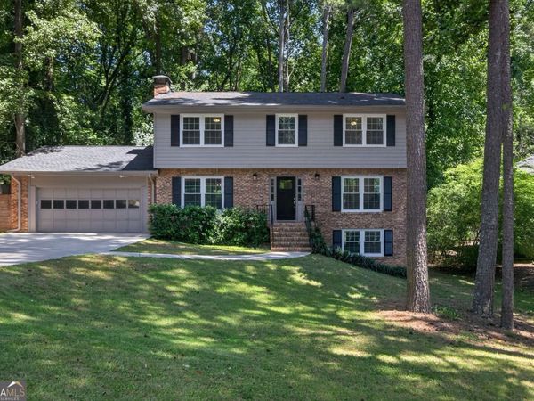 4371 Vintage Lane, Dunwoody, GA 30338