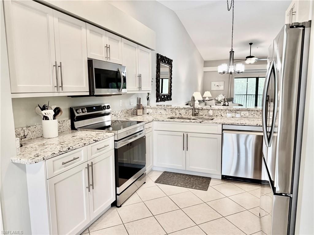 8370 Heritage Links Ct, Unit 2025, Naples, FL 34112 Photo