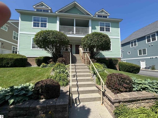 707 State Street E, Traverse City, MI 49686