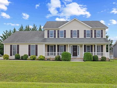 26 DEVONSHIRE CT, FISHERSVILLE, VA 22939