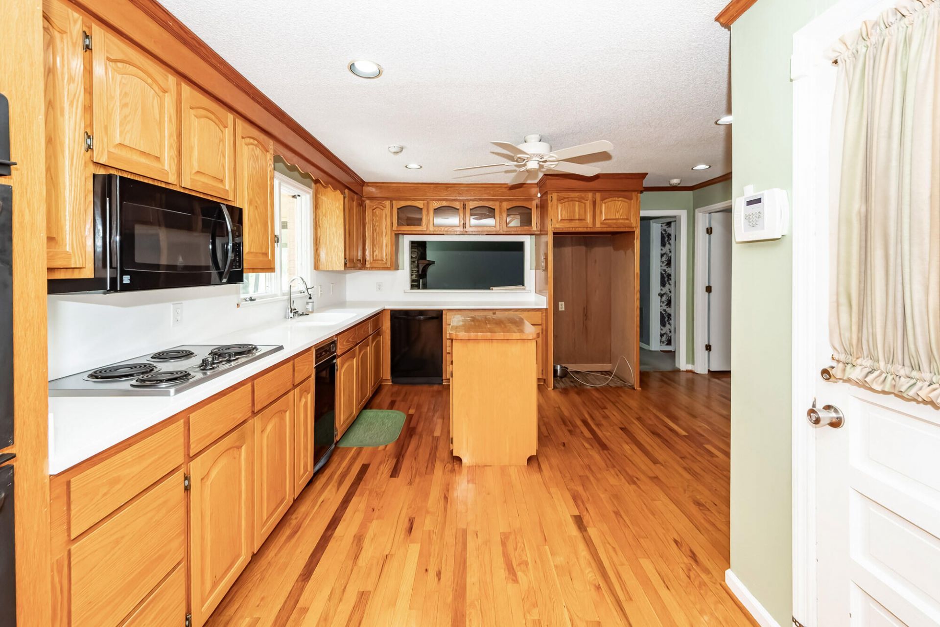 64 Shrewsbury Road Photo 12