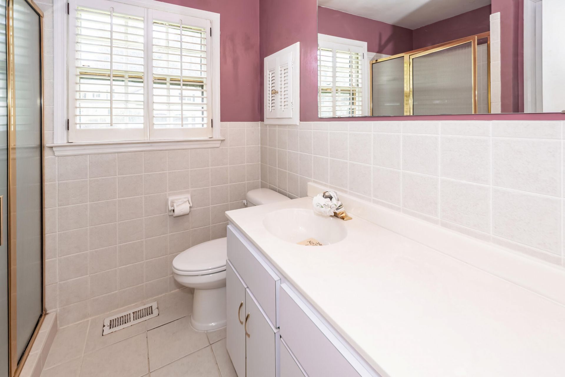 64 Shrewsbury Road Photo 26