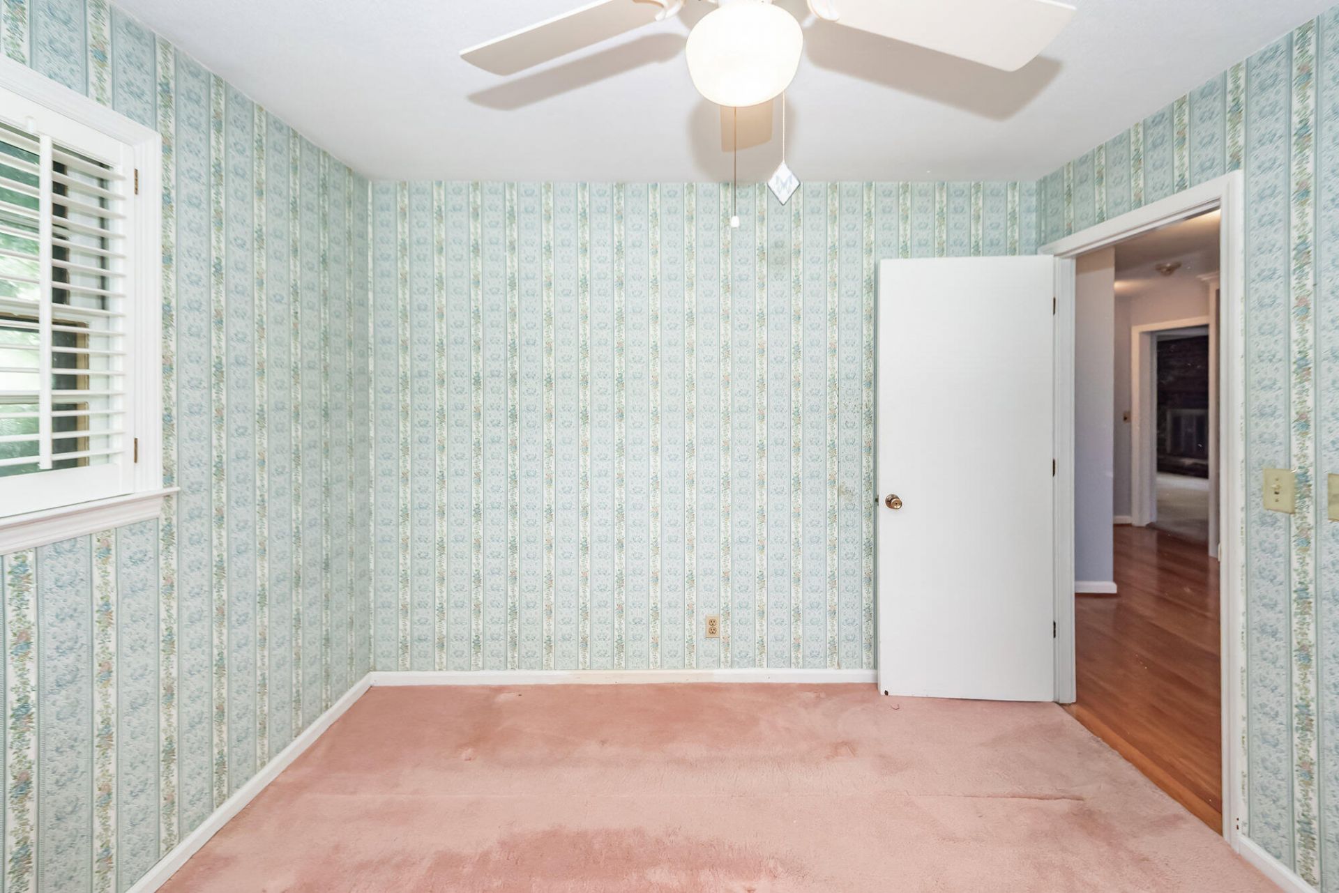 64 Shrewsbury Road Photo 30